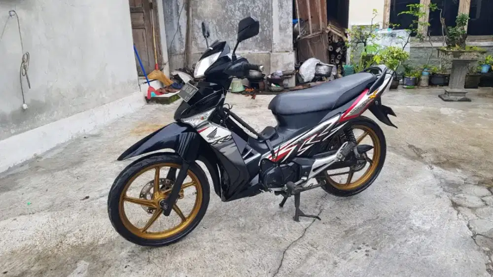 Supra x 125 2012 awal