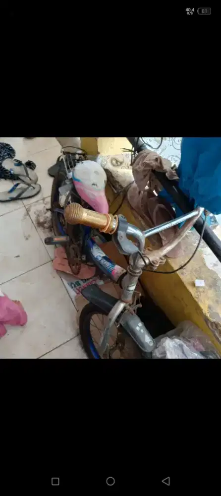 Dijual sepeda ukuran 14 inchi minus ban kempes