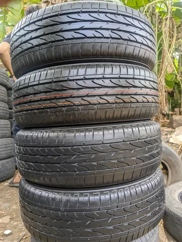 Ban copotan ring 17 215/60