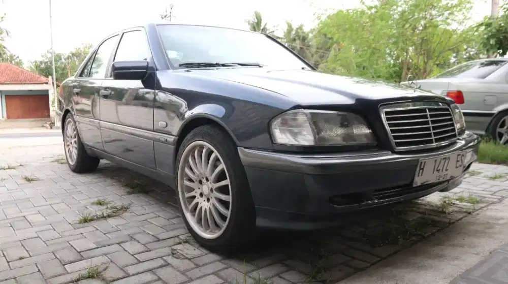 Mercedes benz W202 C230 MT Azurit Blue Facelift