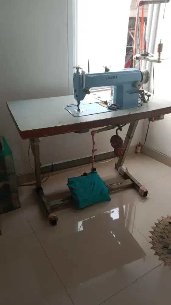 Mesin JUKI DDL-555/8700