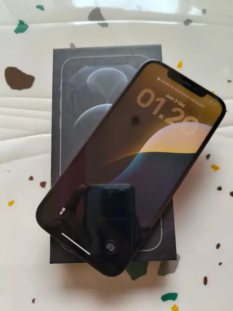 iphone 12 pro max 128gb fullset indosat/3 only