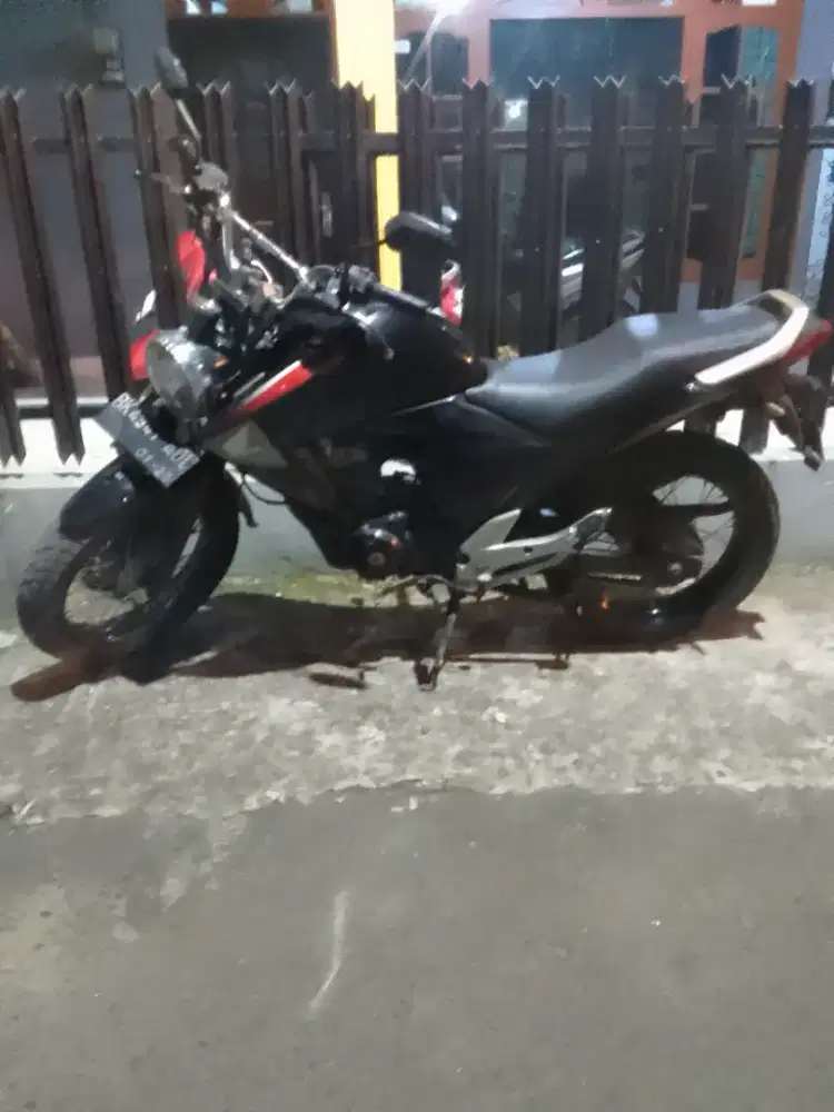 Dijual Honda Megapro 7,800,000 nego