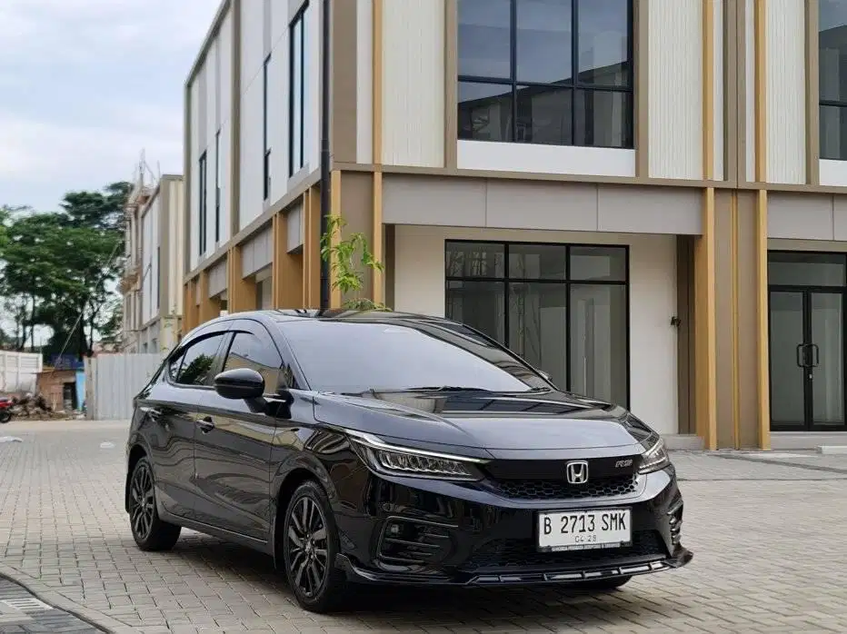 KM 23 RB RECORD - Honda City HB 2023 Sensing RS AT - City Hatchback RS