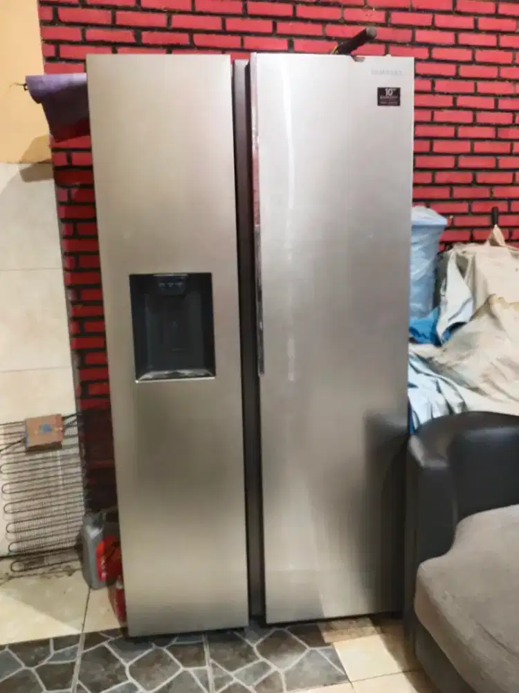 Kulkas kupu tarung samaung normal dingin beku