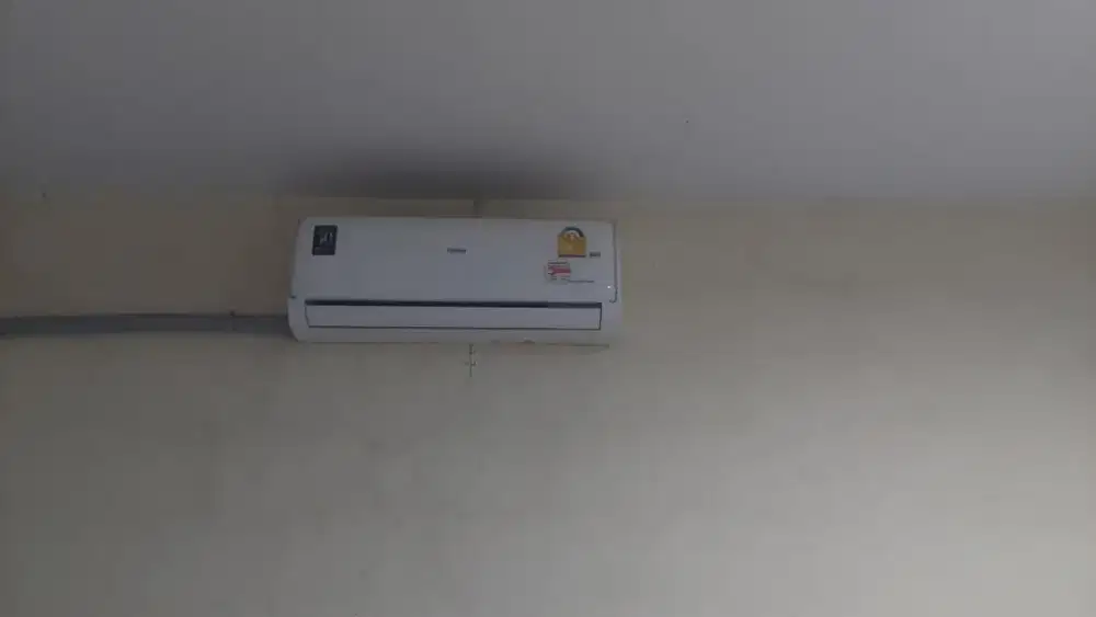 SERVICE AC PERBAIKAN DAN MAINTENANCE