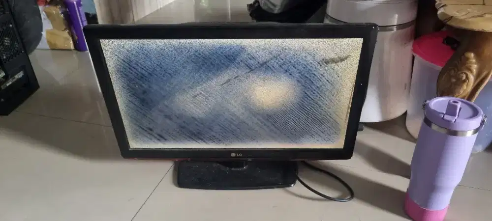 tv lg 22 inch murah meriah apa adanya