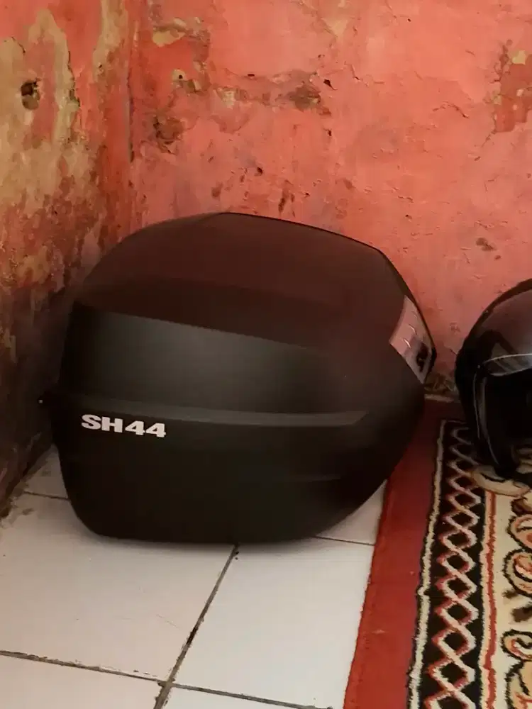 Bok top motor shad sh44