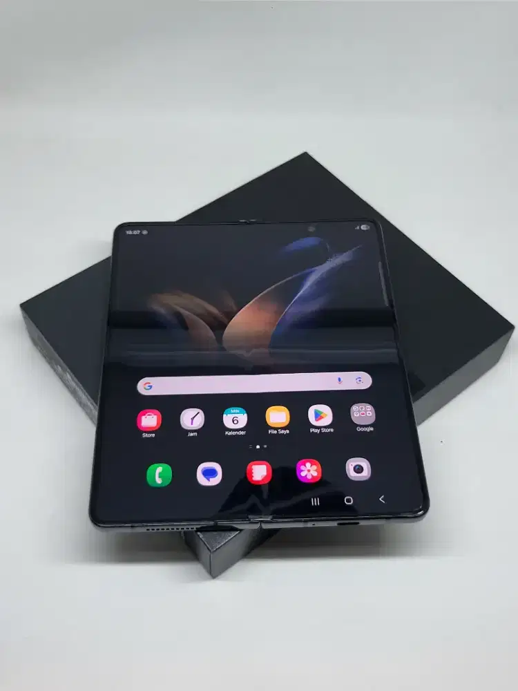Samsung Galaxy Z Fold 4 12/512Gb SEIN