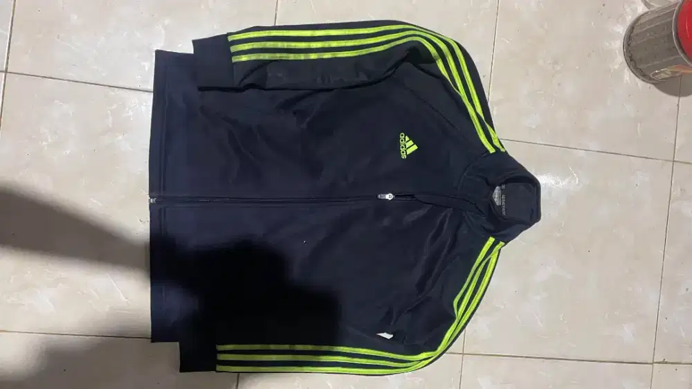 Fs TT bt Tc Adidas minus dm
