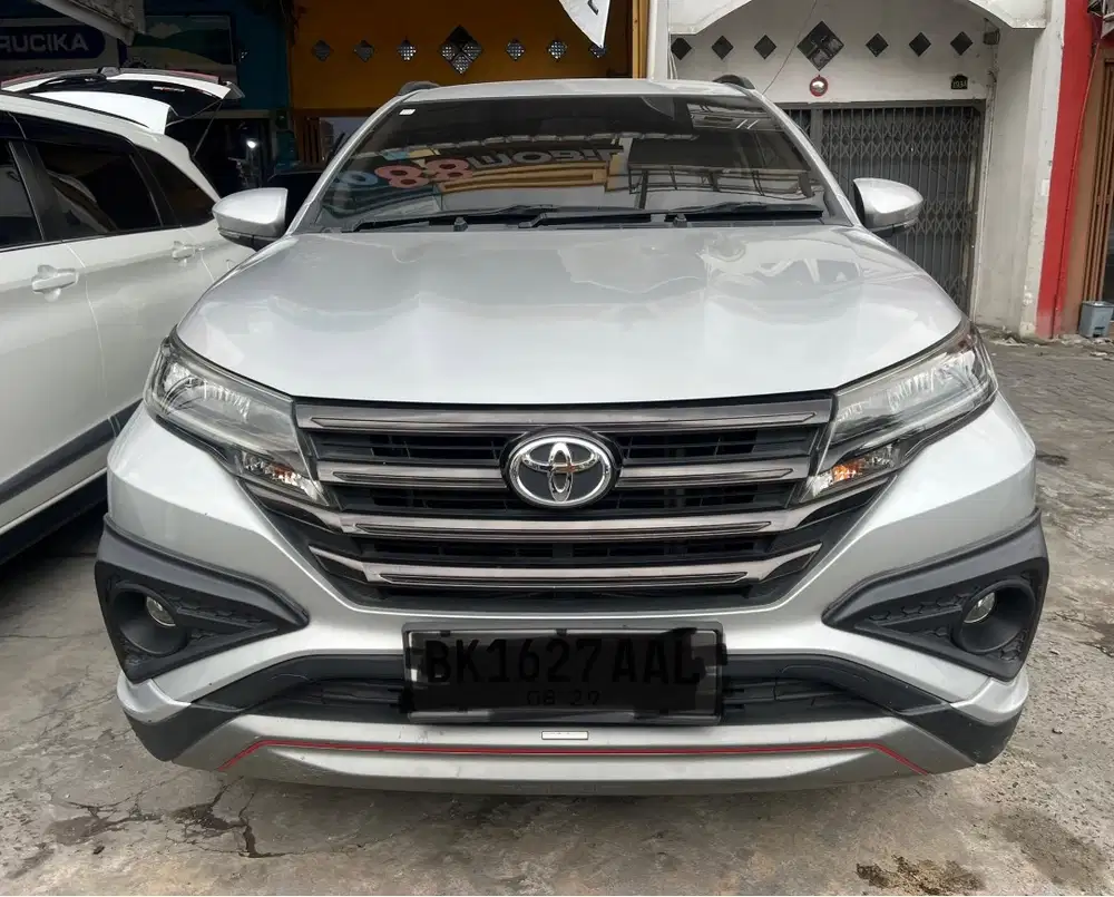 (TDP 31 JUTA!) Toyota All New Rush 1.5 S Manual TRD Silver 2019