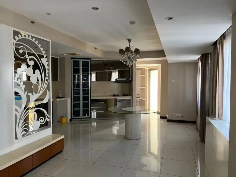 Apartemen Waterplace Tower E Pakuwon Indah