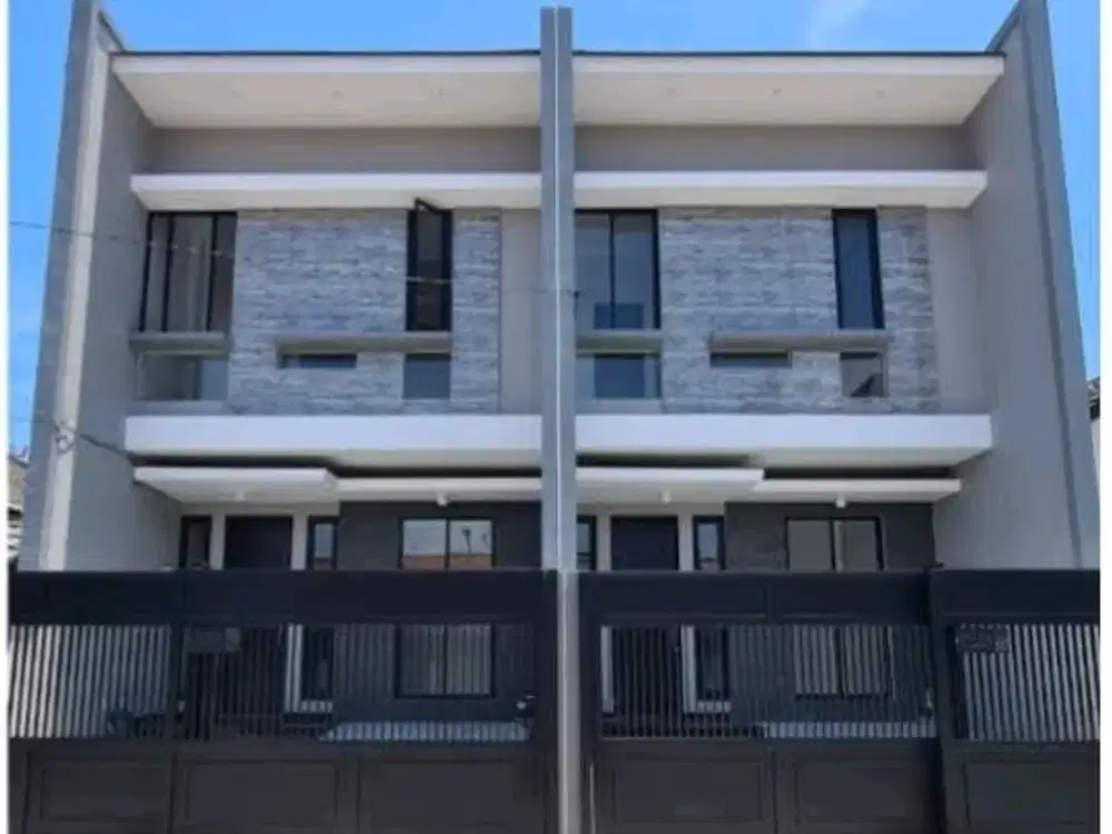 KLAMPIS SEMOLO TIMUR