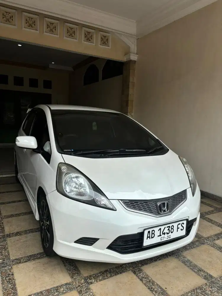 Honda JAZZ RS 2010 Istimewa Tangan Pertama