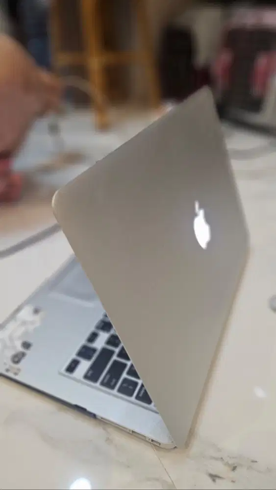 MACBOOK AIR 13 INCH 2017 128GB