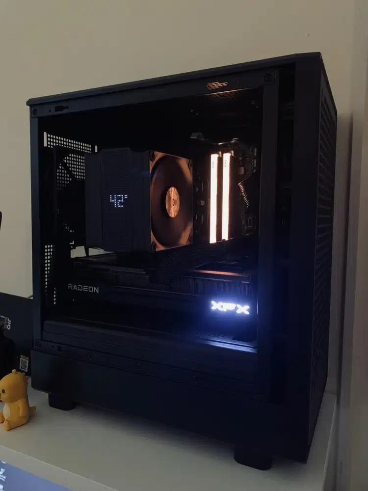 PC Gaming & Editing Ryzen 7 + RX 9060 XT 16GB