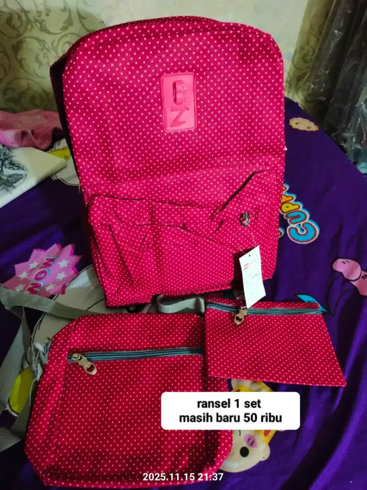 1 set ransel 50 ribu kondisi baru