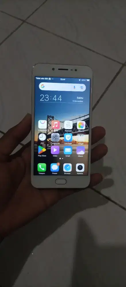 Fifo y67 6/128 nepis