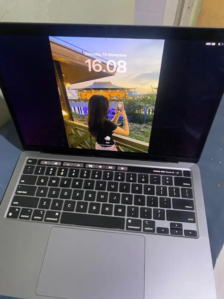 Macbook Pro M1 8/512GB Mulus