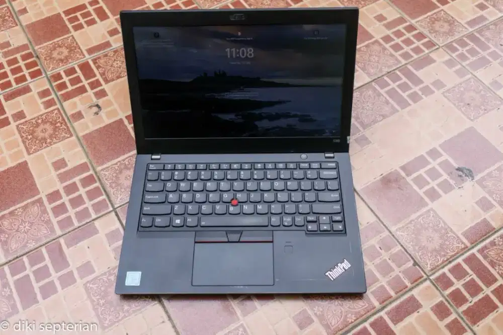 Laptop ThinkPad X280 – i5 | 8GB | SSD 256GB | Touchscreen | Slim