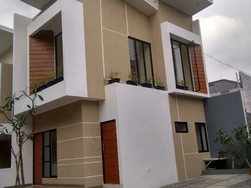 Townhouse 2Lt. Cantik Minimalis 3KT 2KM Type 85/80 Strategis Full Akses Balekambang Kramat jati Jakarta Timur