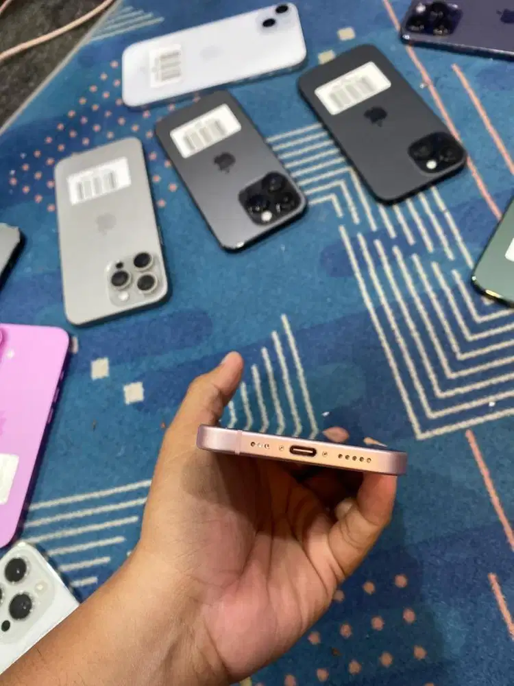 Iphone 15 128gb ibox fullset original likenew