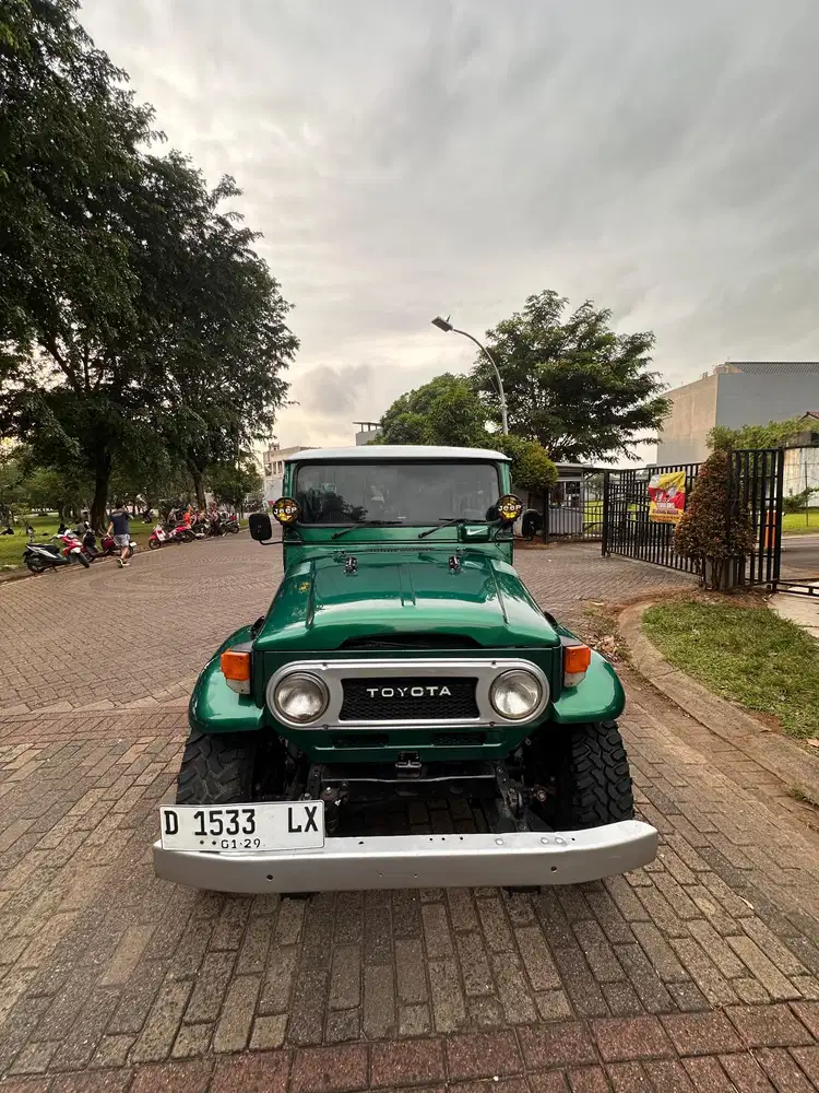 Toyota Hardtop 1977 Bensin