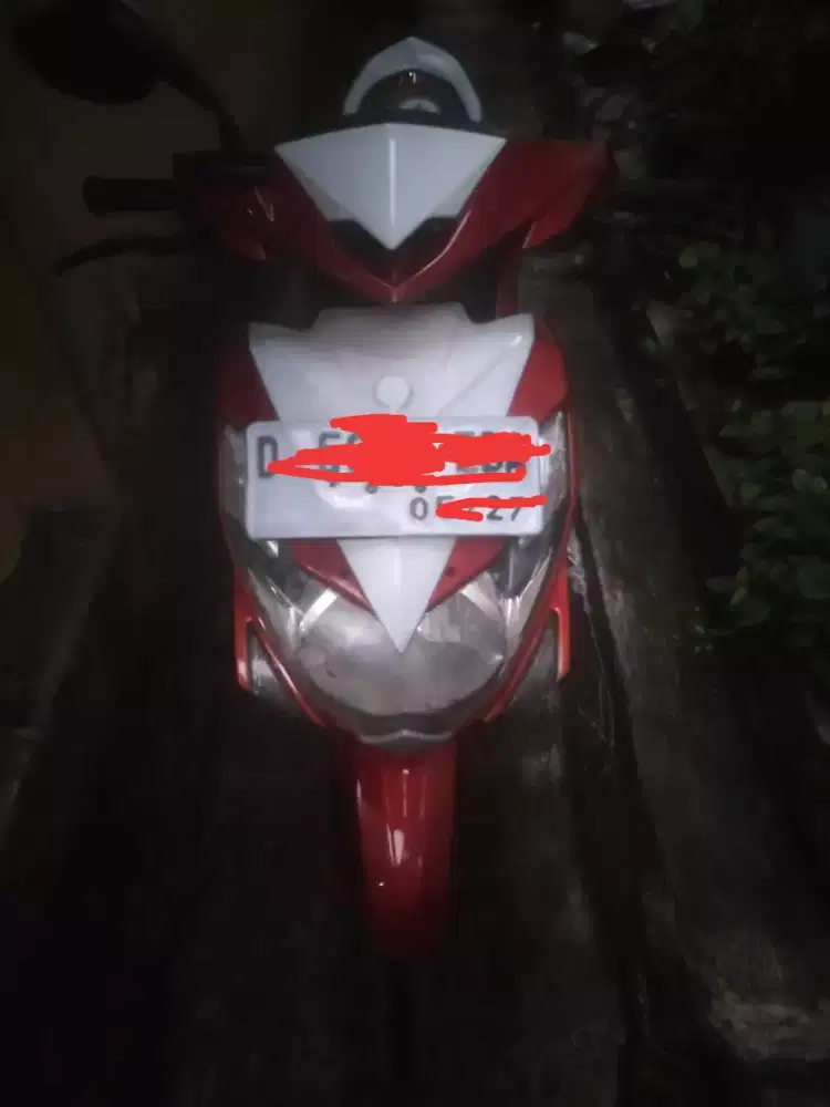 Yamaha Xeon RC mesin raosen. Stater on