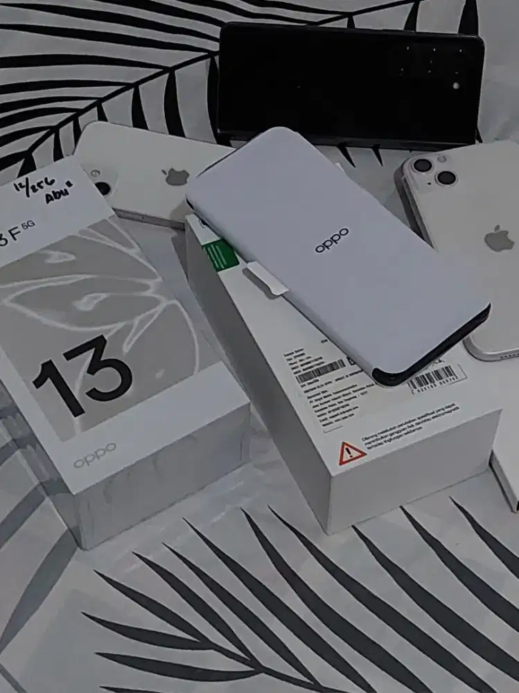 Oppo 13 F 12/256 Look Like NEW