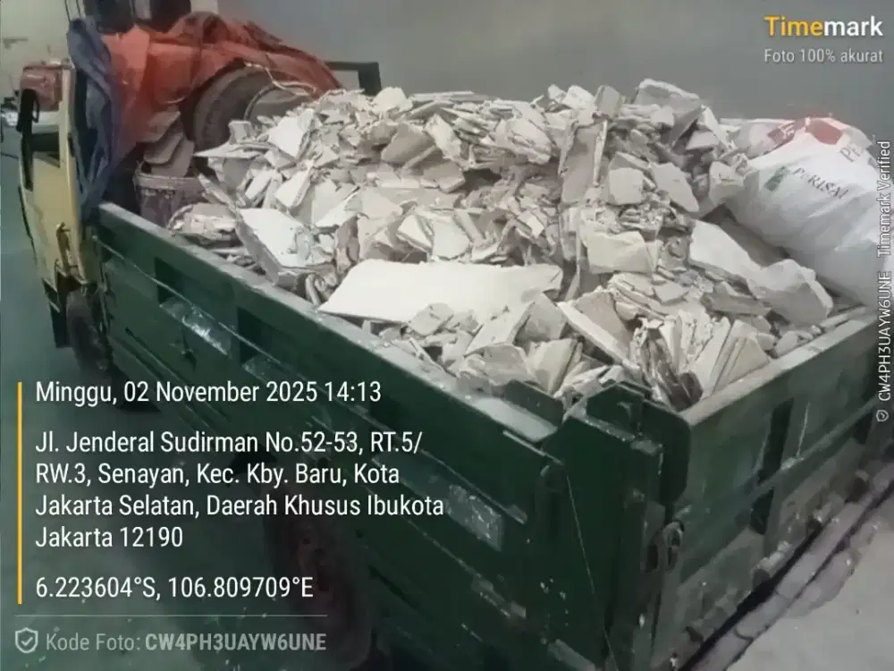 Jasa angkut puing dan tanah