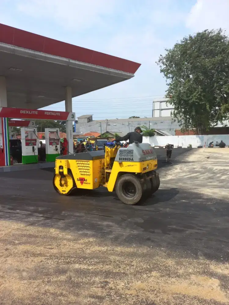 Jasa pengaspalan jalan hotmix aspal murah bergaransi cepat dan rapih