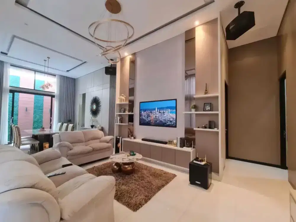 Full Furnished, Rumah Mewah Jl.Tumpang Gajahmungkur Semarang