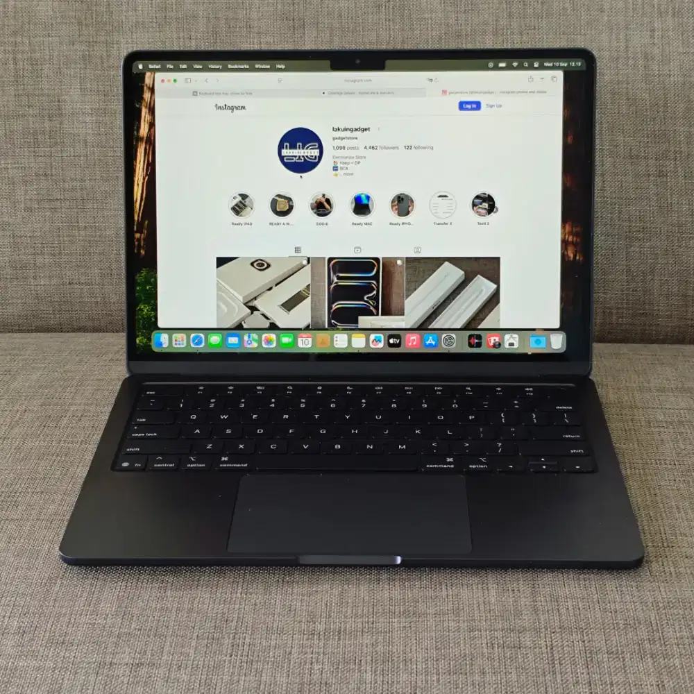 Macbook Air M2 16/256Gb resmi Ibox Juli 2026 Fullset Original