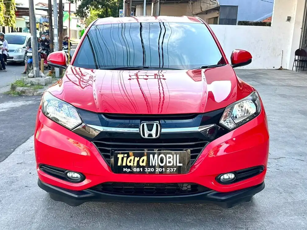 Honda HRV 1.5 E CVT Automatic Th 2015