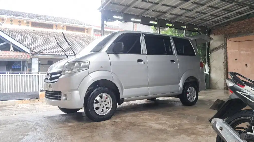 APV ARENA MT 2012 milik sendiri