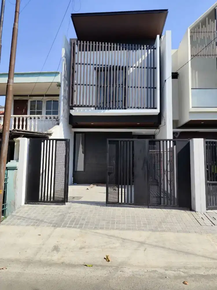 Baruk - Bisa KPR‼️Jual Rumah Baru Dekat Raya Merr,Ubaya