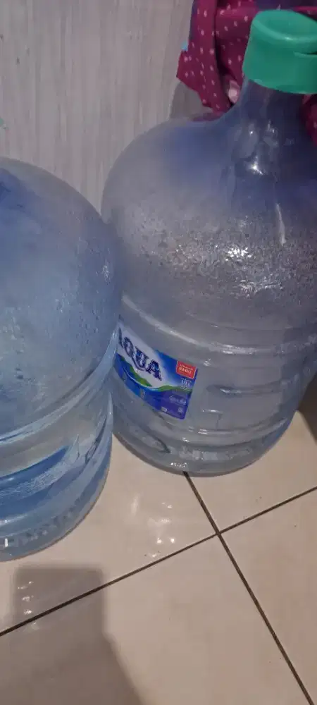 Galon AQUA Bekas 4 Galon