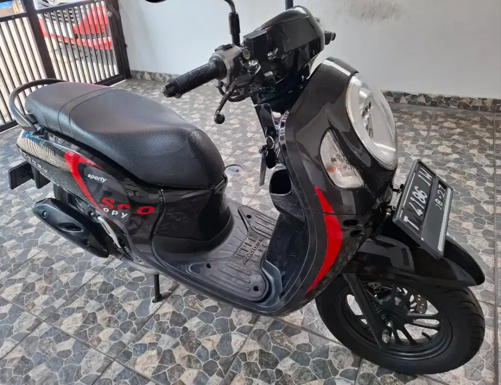 Pajak bln 8/2026, honda scoopy CBS iss LED 2022 full Orisinil km33rb.
