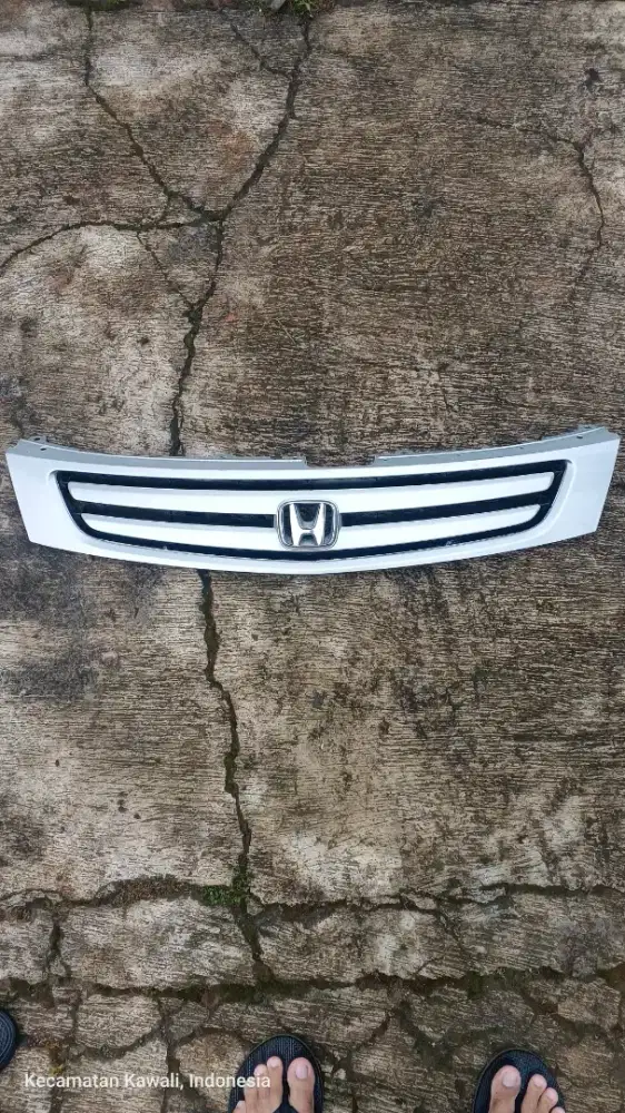 Grill Original Honda Stream