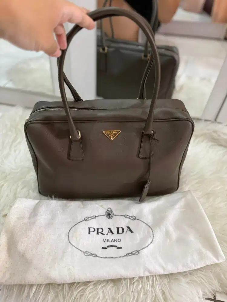 PRADA BAULETTO SAFFIANO BAG