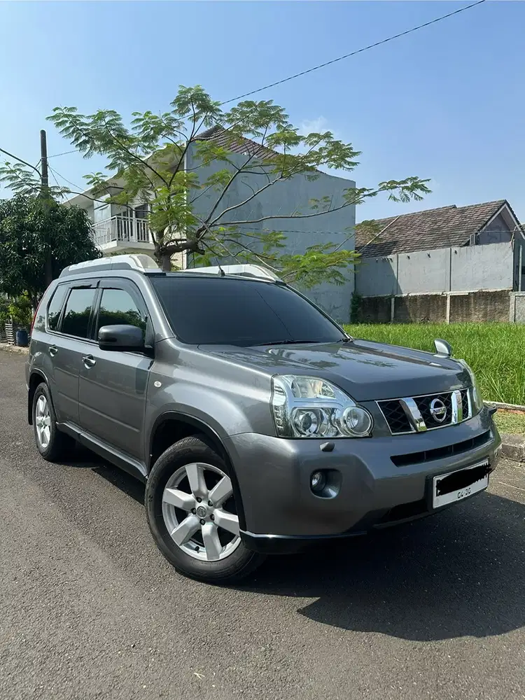 Nissan X-Trail 2010 Bensin
