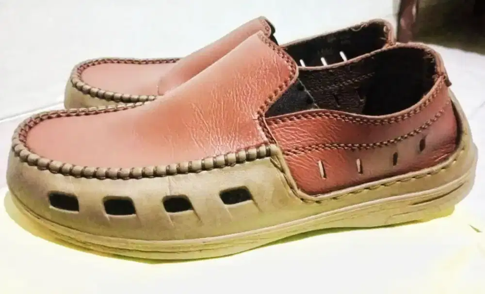Sepatu kulit import slip-on original produk