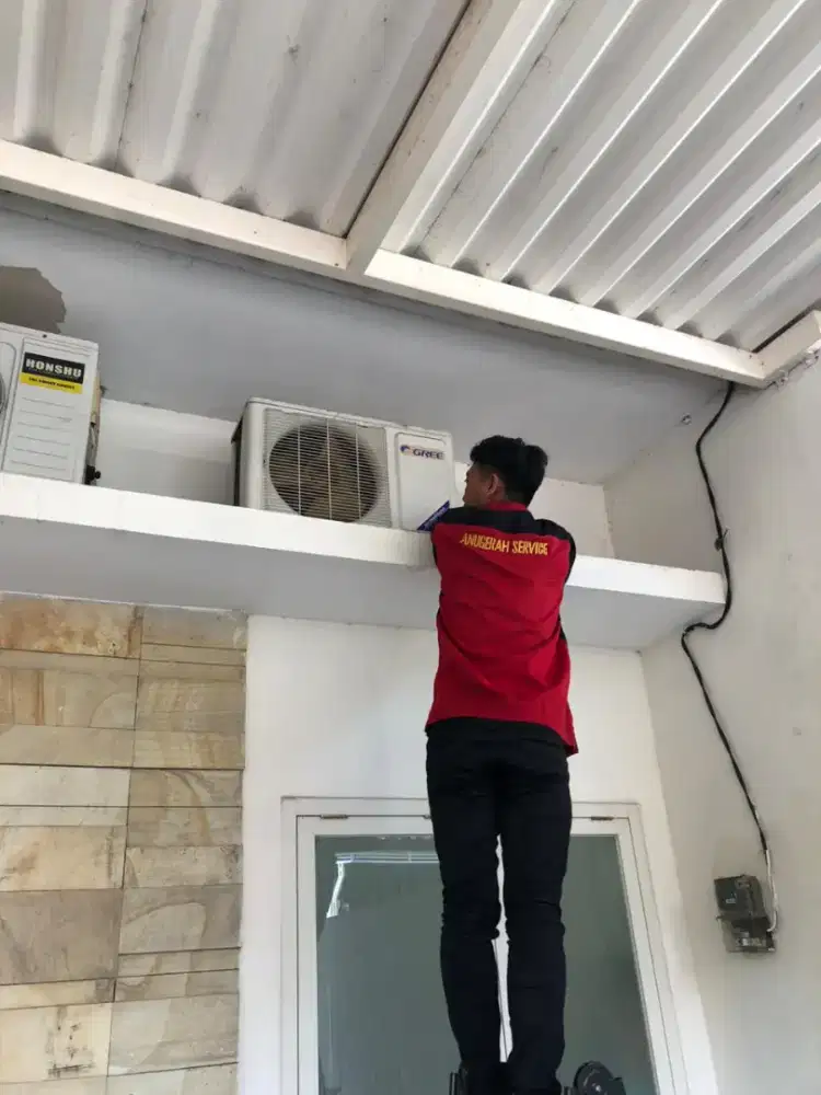 Jasa Teknisi Service AC Panggilan Surabaya