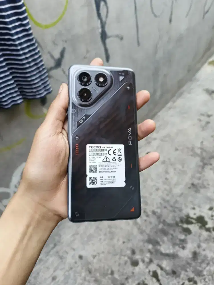 Tecno Pova 7 NFC Ram 8+5/256Gb Helio G100 Ultimate