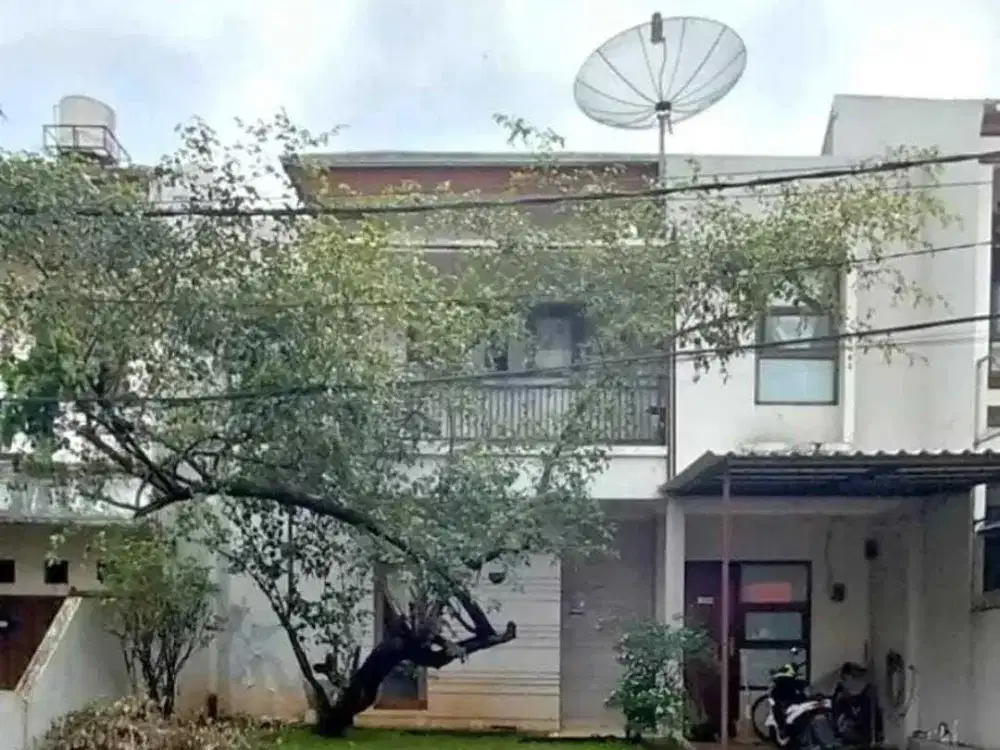 Rumah 2 Lantai di Komplek Bumi Bintaro Permai