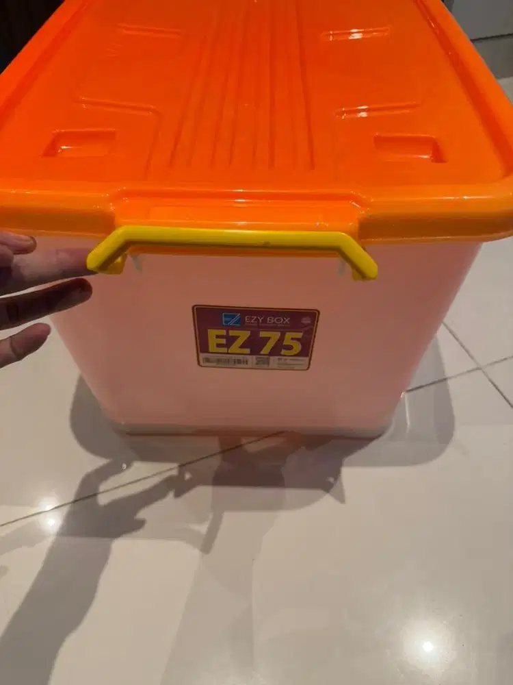 EZ 75 ada 6 box murah