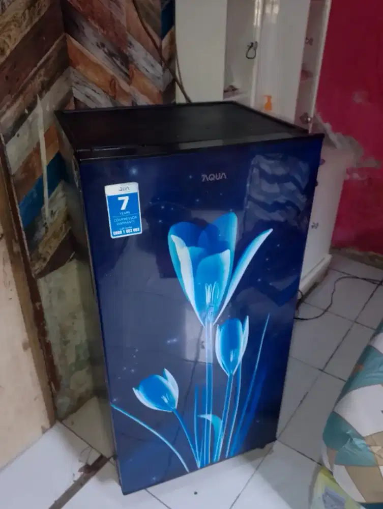 Kulkas Aqua mulus 1 pintu