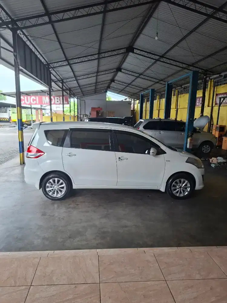 Ertiga GX Matic 2013 plat L