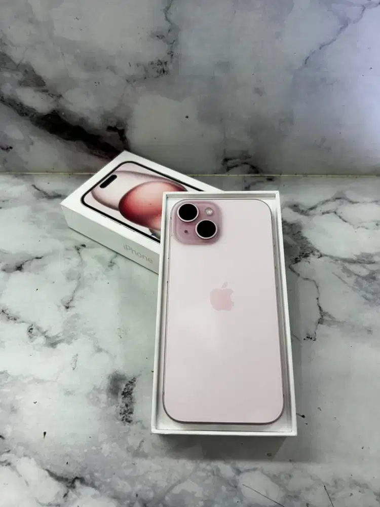 iPhone 15 128gb Ibox Like new bh98% garansi on 18 Juli 2026