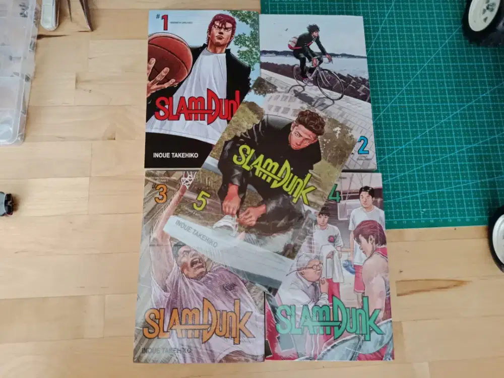 Komik Slamdunk No.1 - 5, segel, mulus terawat.